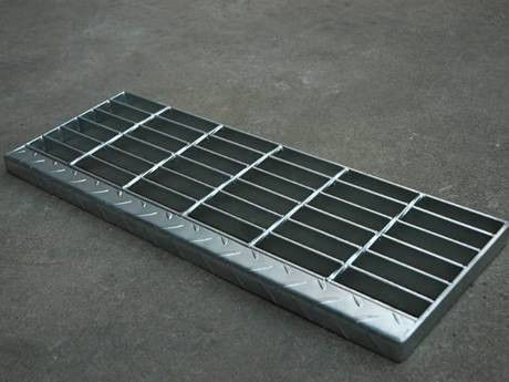 Black Hot Dip Galvanized Grating Industrial Serrated Galvanized Grating 25x3