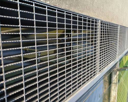 Black Galvanized Steel Grating 25x4 Mild Steel Grating Anti Slip
