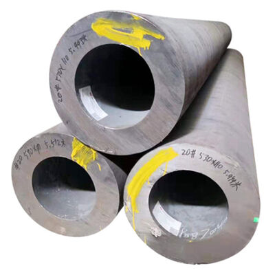 Pipe en acier sans soudure pour applications à haute pression